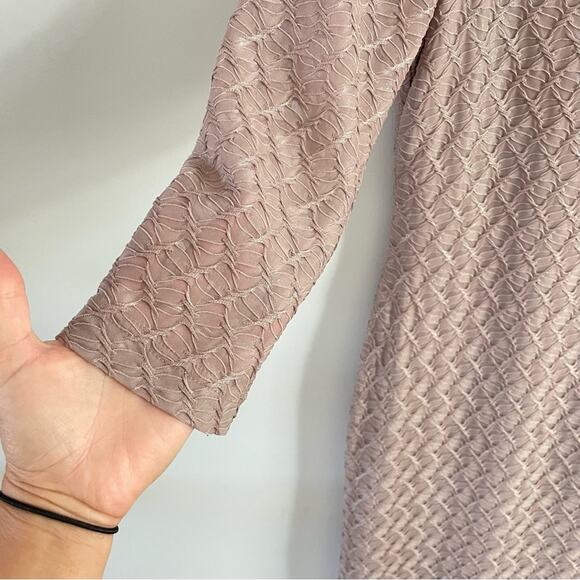 Reiss | Women’s Tatiana Beige & Gold Shimmer Dress Key Hole Scoop Cowl Neckline - Picture 7 of 15